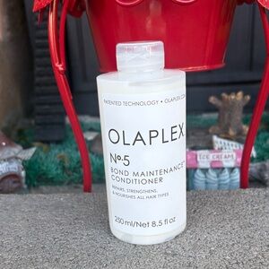 OLAPLEX No.5 Bond Maintenance Conditioner - White Bottle